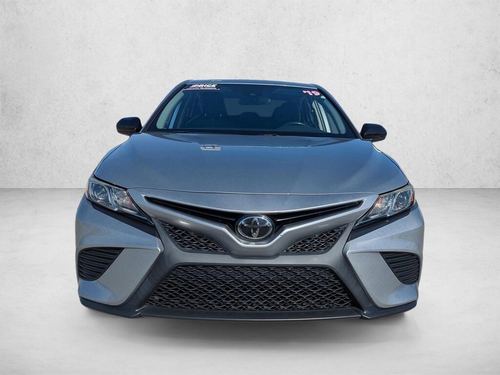 Certified 2019 Toyota Camry SE Sedan