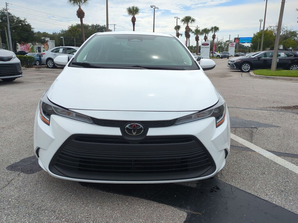 Used 2026 Toyota Corolla LE Sedan