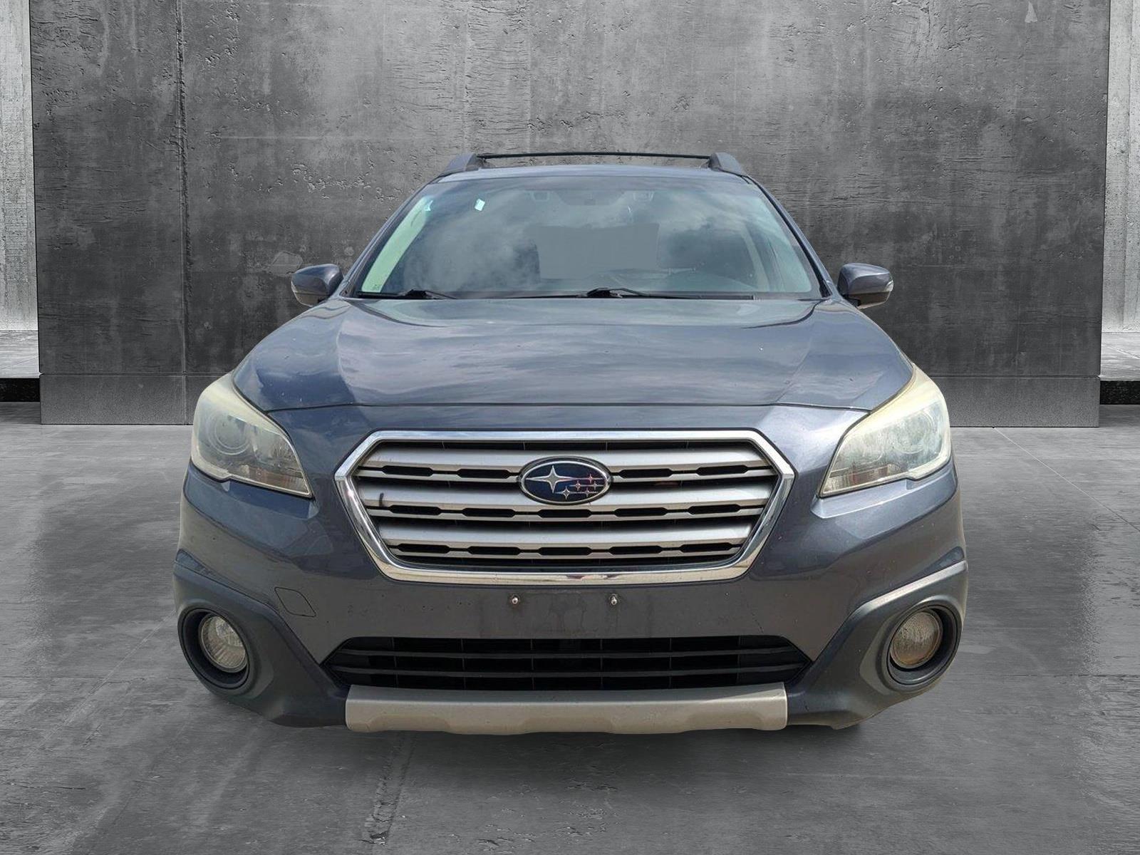 2016 Subaru Outback 2.5i Limited photo 2