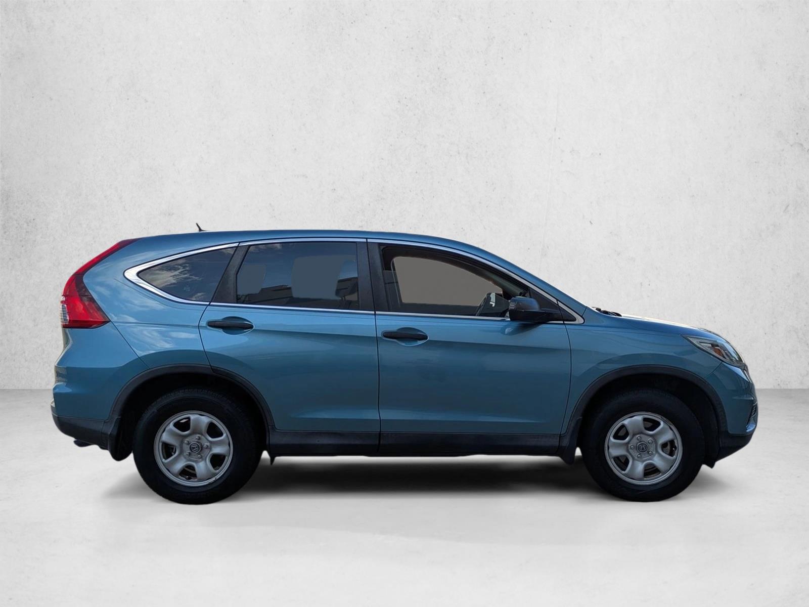 2015 Honda CR-V LX photo 3