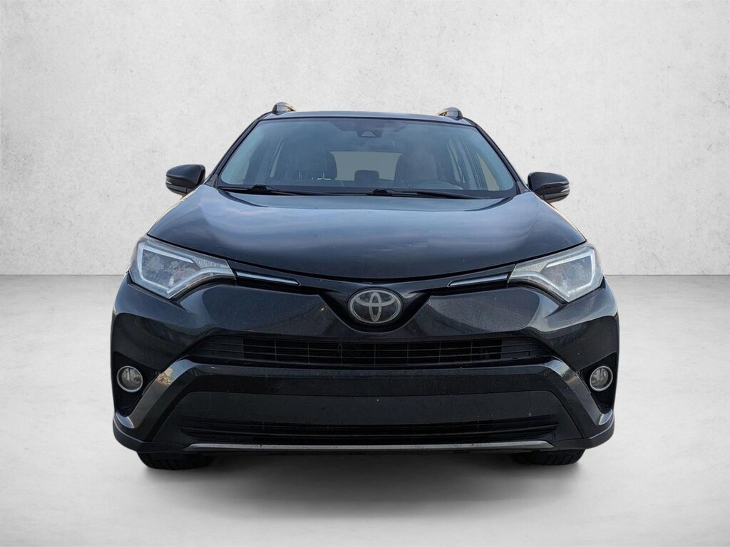Used 2018 Toyota RAV4 XLE SUV