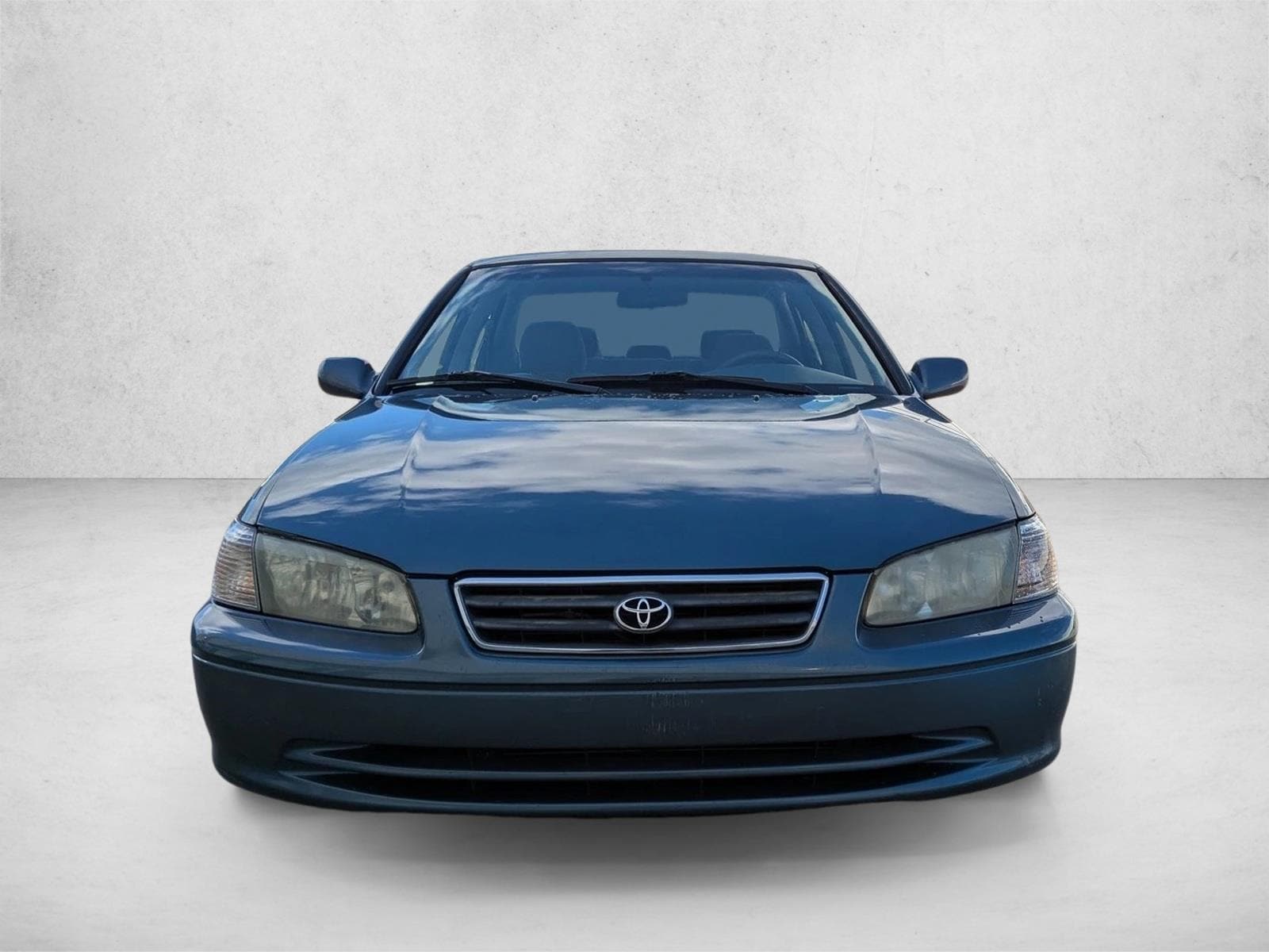 Used 2001 Toyota Camry LE with VIN 4T1BG22K21U845470 for sale in Winter Park, FL