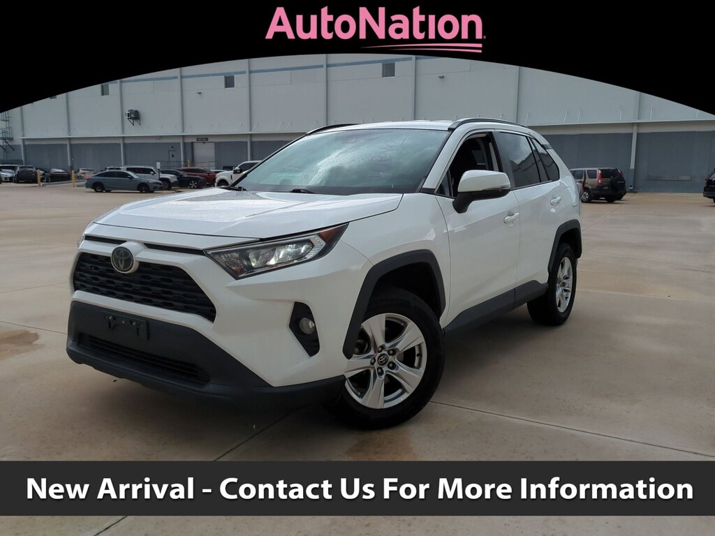 Used 2020 Toyota RAV4 XLE SUV