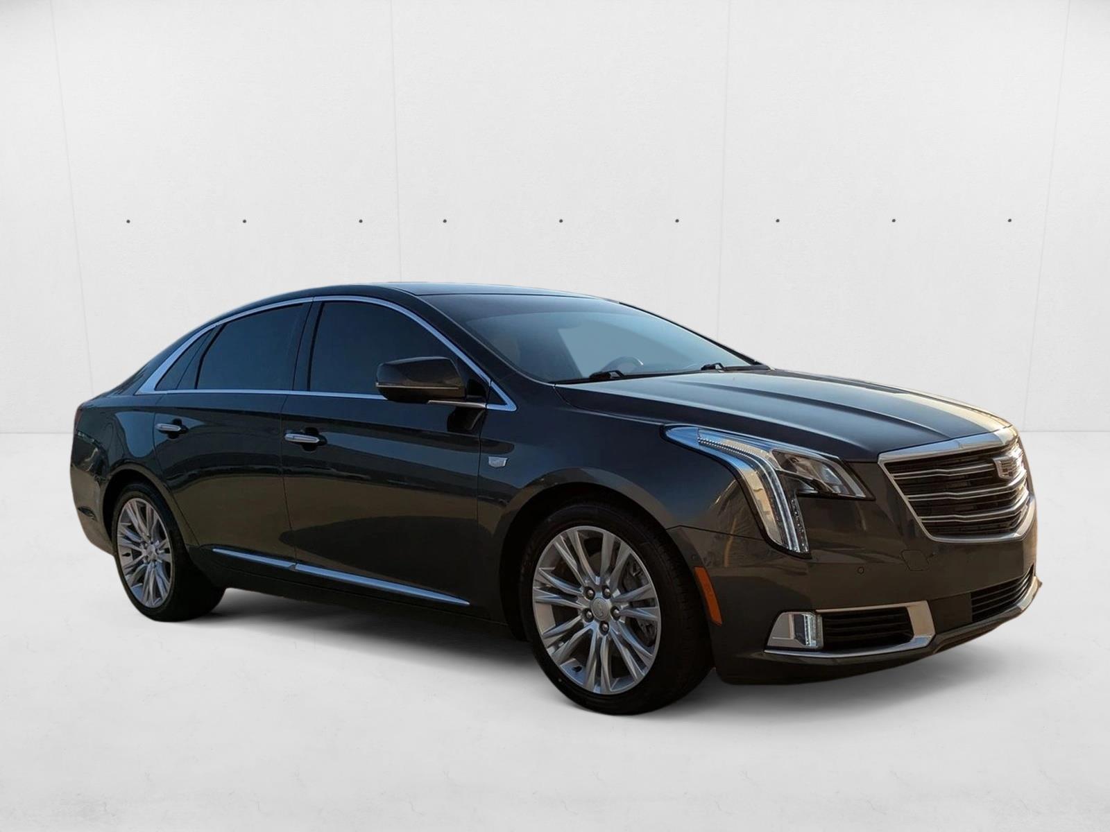 2019 Cadillac XTS Luxury photo 3