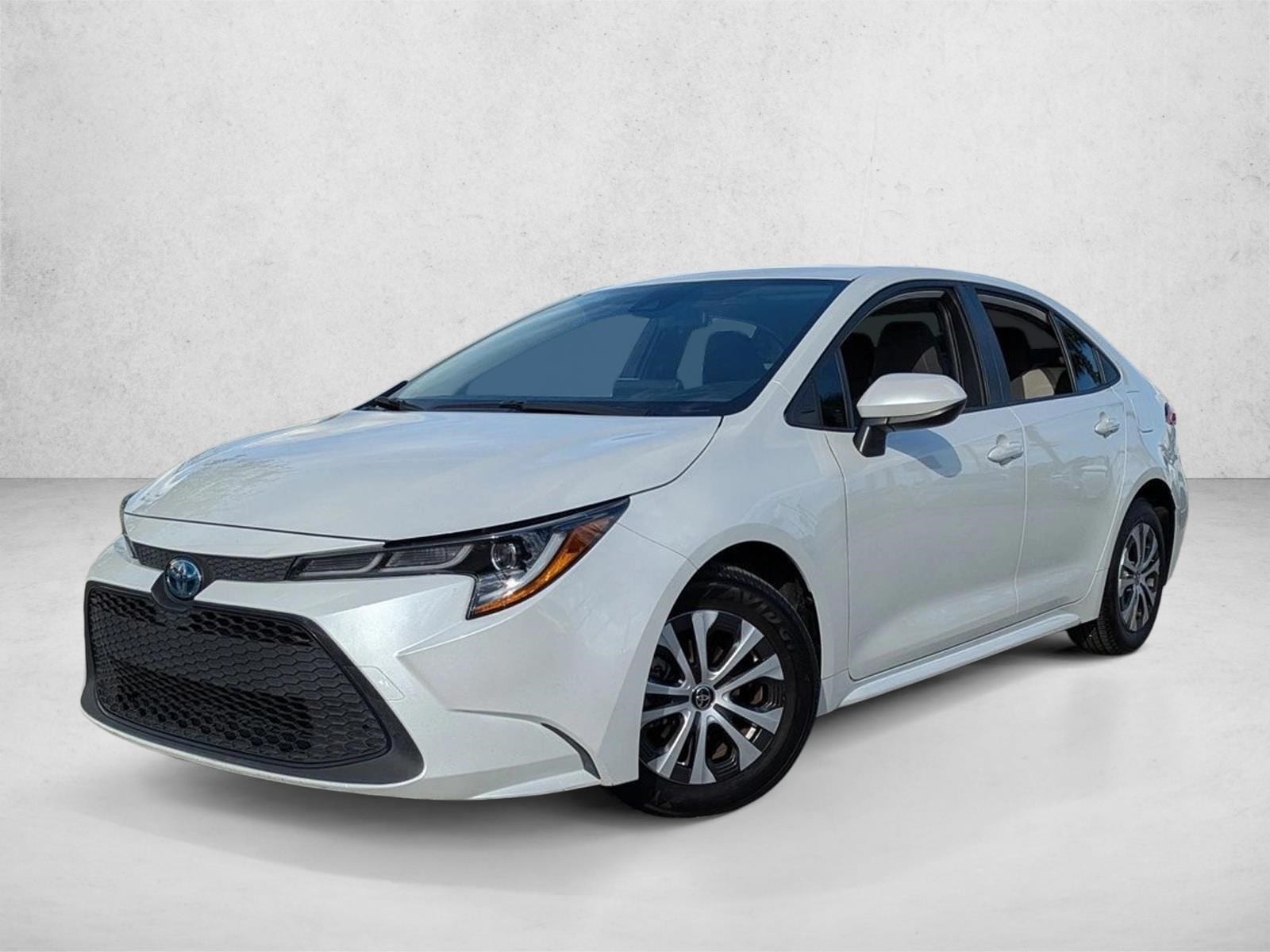 2022 Toyota Corolla LE's photo