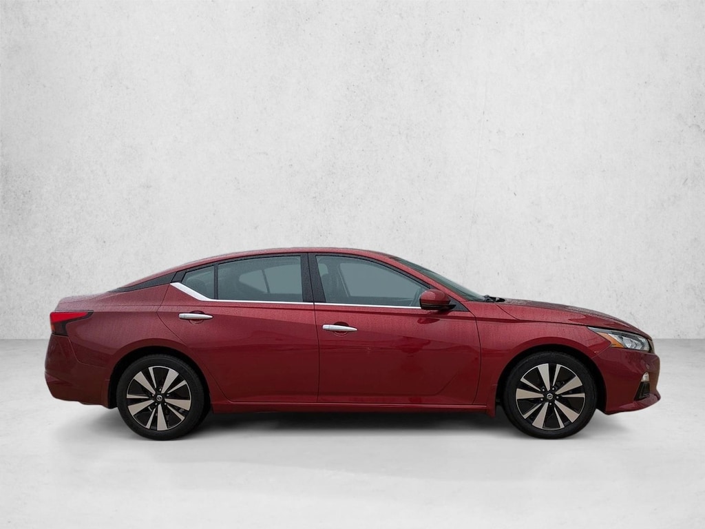 Used 2020 Nissan Altima 2.5 SL Sedan