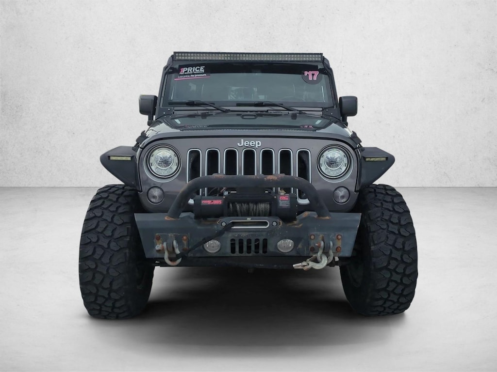 Used 2017 Jeep Wrangler JK Unlimited Sahara 4x4 SUV