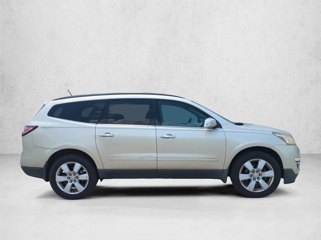 Used 2016 Chevrolet Traverse LT w/1LT SUV