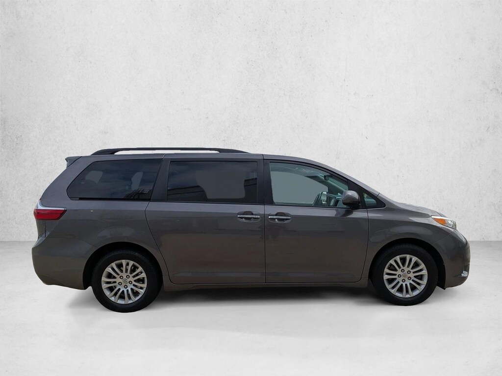 Used 2016 Toyota Sienna XLE 8 Passenger Van