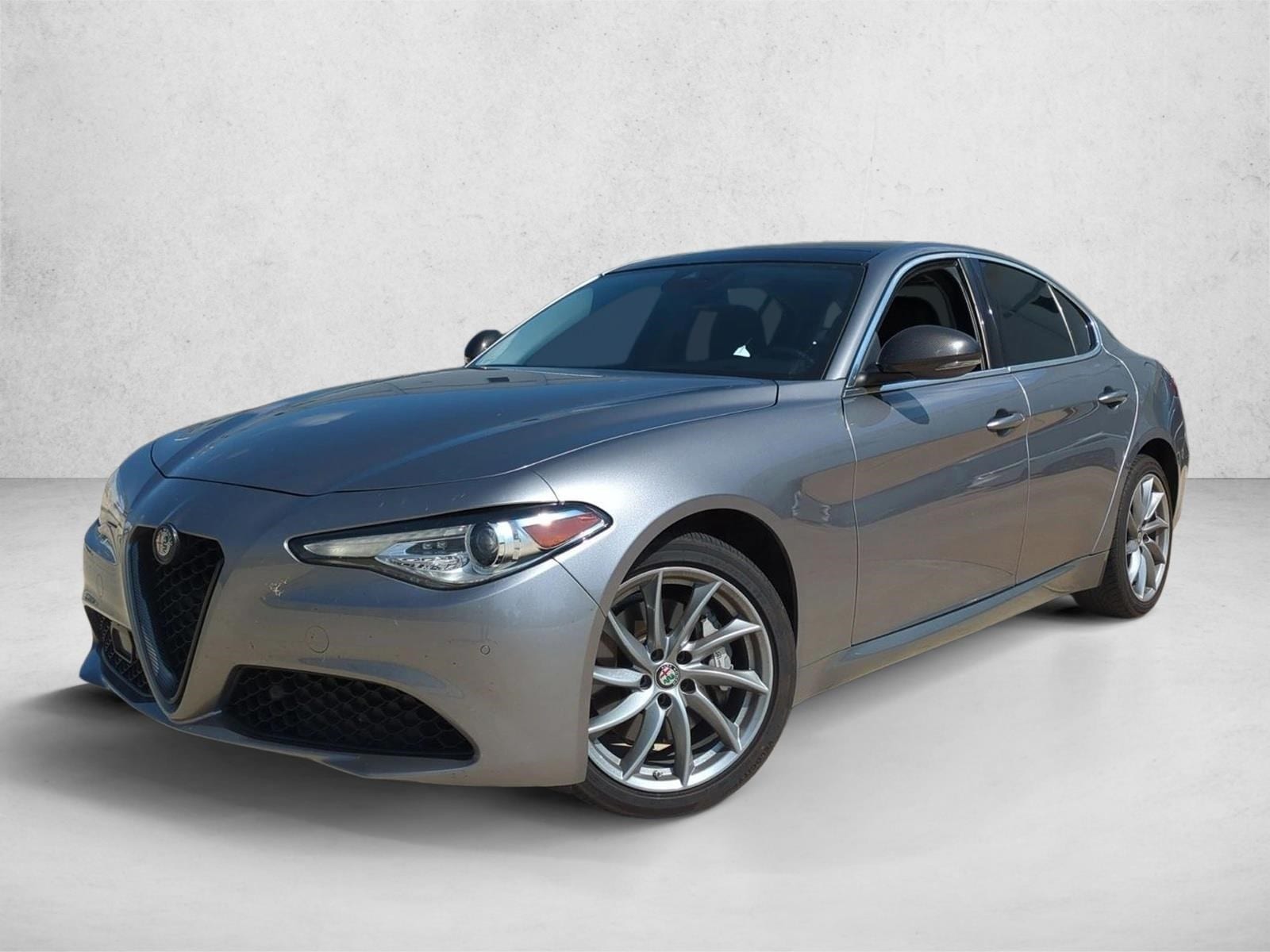 2020 Alfa Romeo Giulia 2.0 Auto AWD's photo