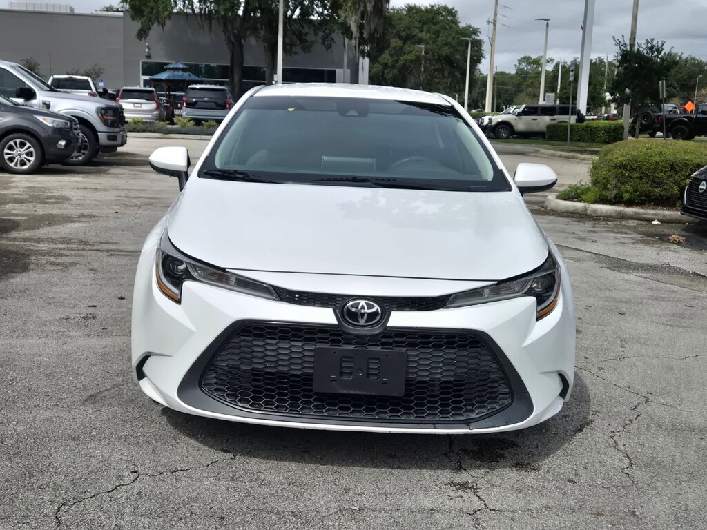 Used 2021 Toyota Corolla LE Sedan
