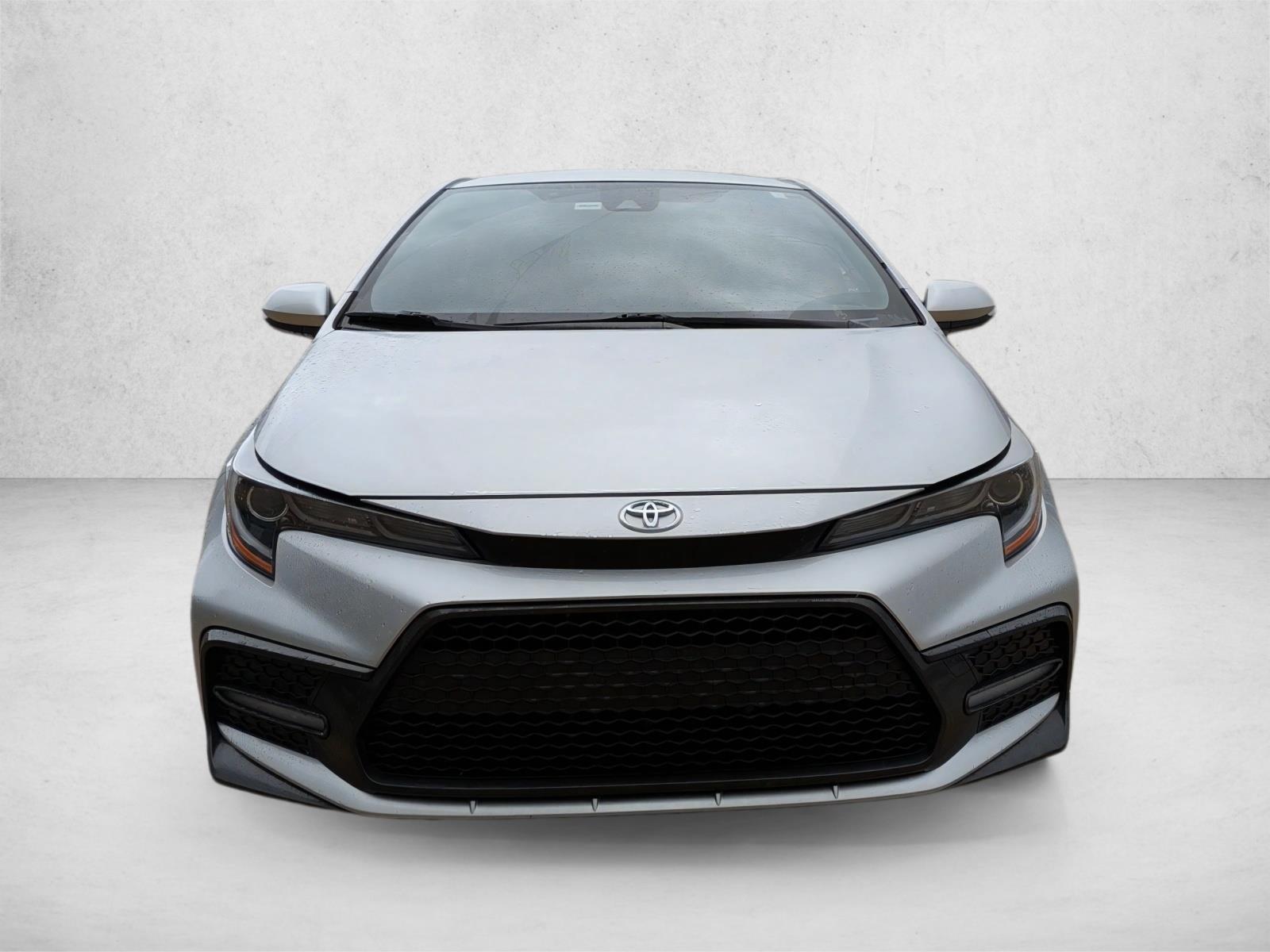 2020 Toyota Corolla SE photo 2