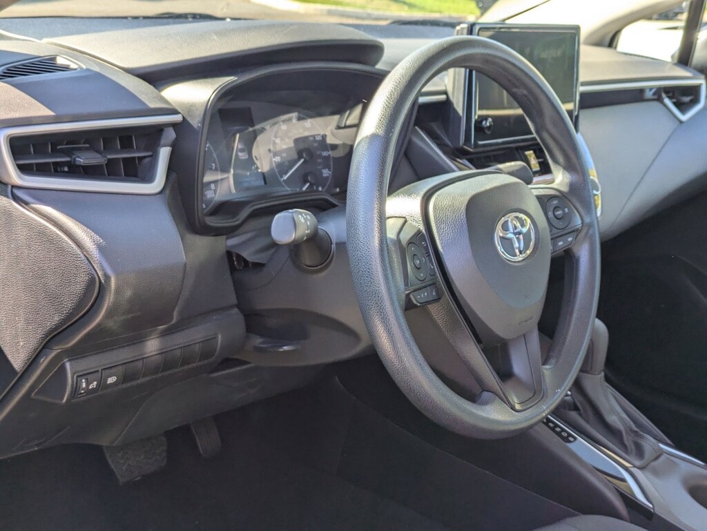 Used 2025 Toyota Corolla LE Sedan