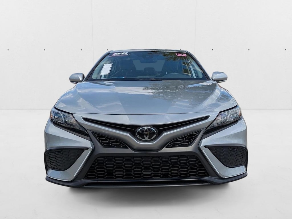 Used 2024 Toyota Camry SE Sedan