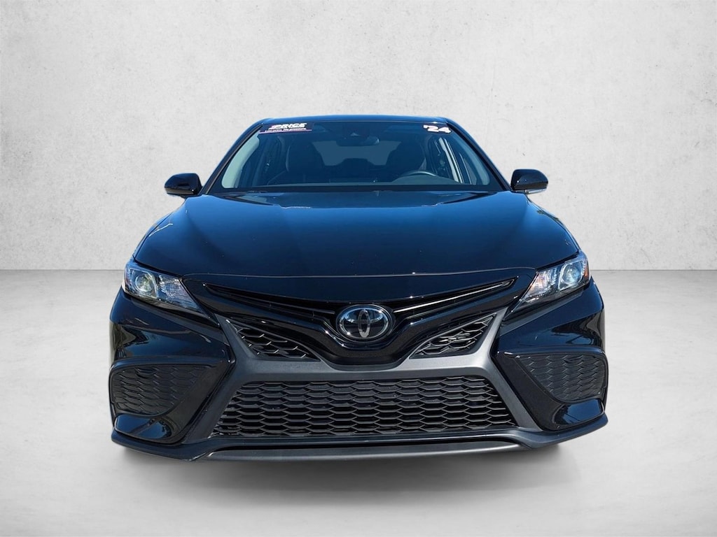 Used 2024 Toyota Camry SE Sedan