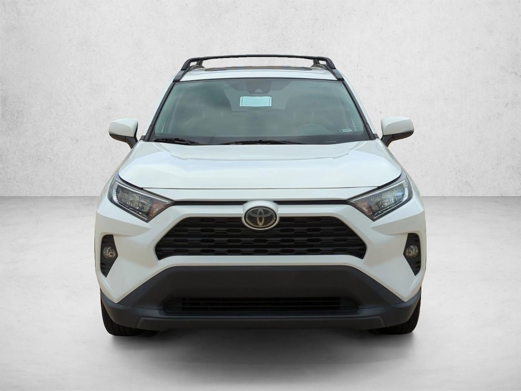 Used 2021 Toyota RAV4 XLE SUV