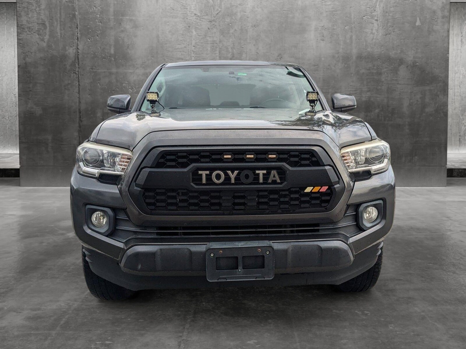 Used 2017 Toyota Tacoma SR5 with VIN 3TMAZ5CN4HM032229 for sale in Winter Park, FL