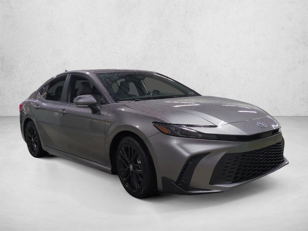 Used 2025 Toyota Camry SE Sedan