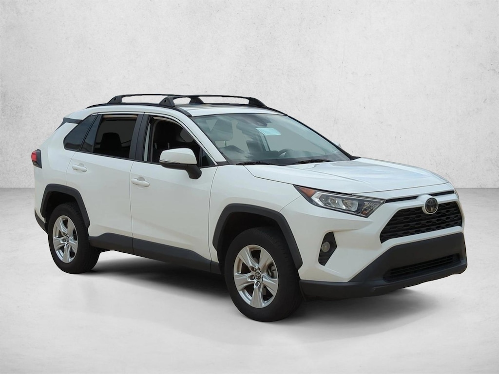 Used 2021 Toyota RAV4 XLE SUV