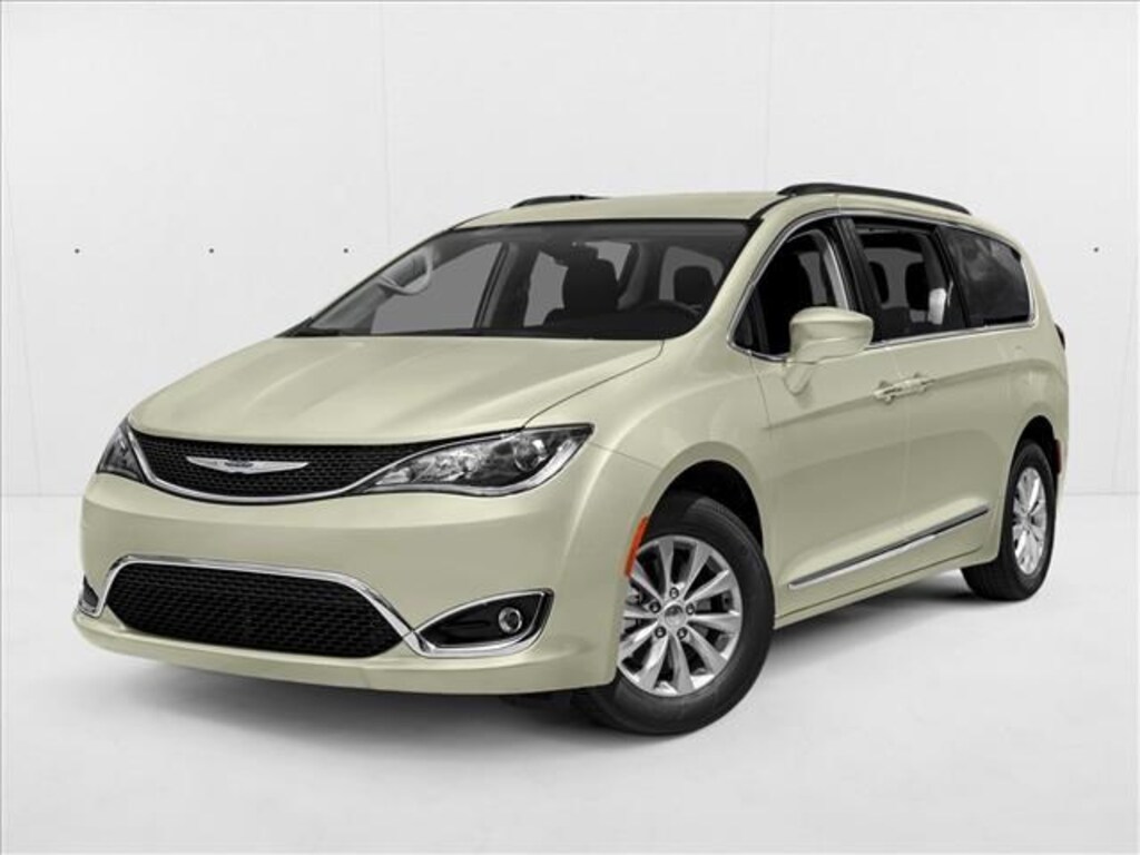 Used 2019 Chrysler Pacifica Touring L Plus Van Passenger Van
