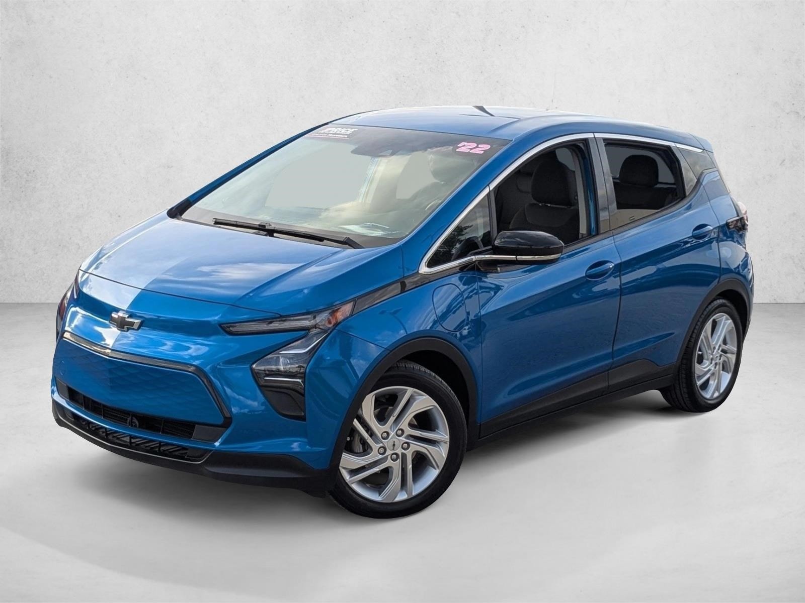 2022 Chevrolet Bolt EV LT's photo