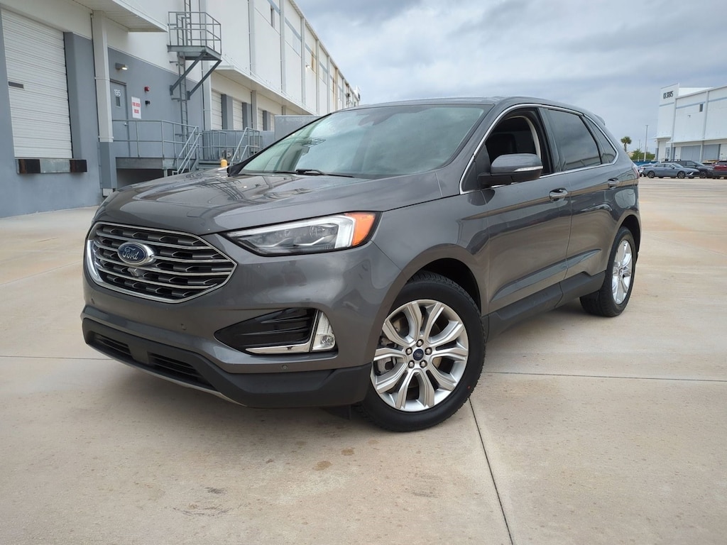 Used 2022 Ford Edge Titanium SUV