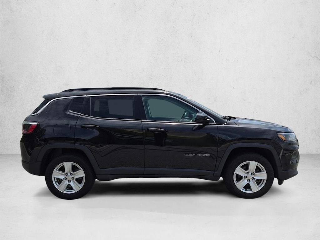 Used 2022 Jeep Compass Latitude SUV