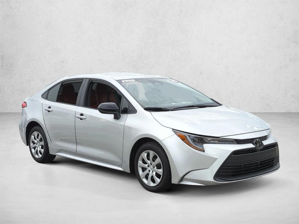 Used 2025 Toyota Corolla LE Sedan