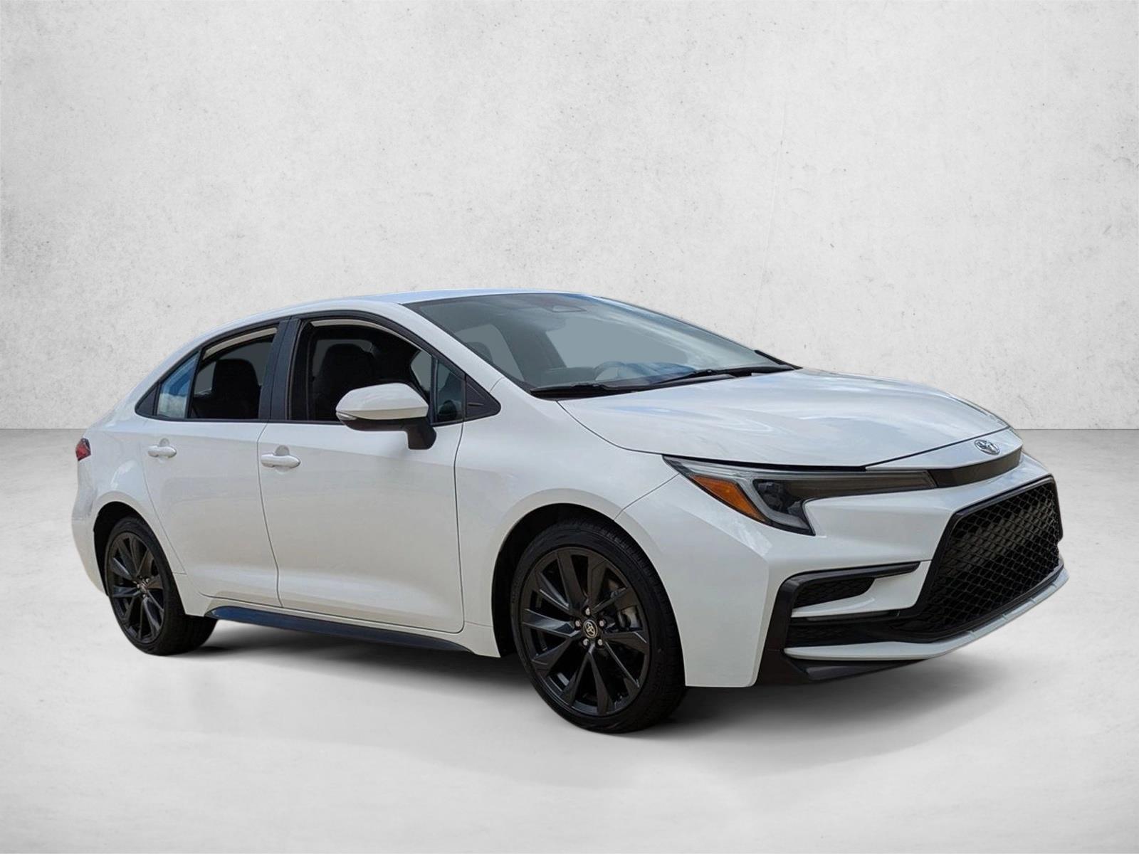 2024 Toyota Corolla SE photo 3