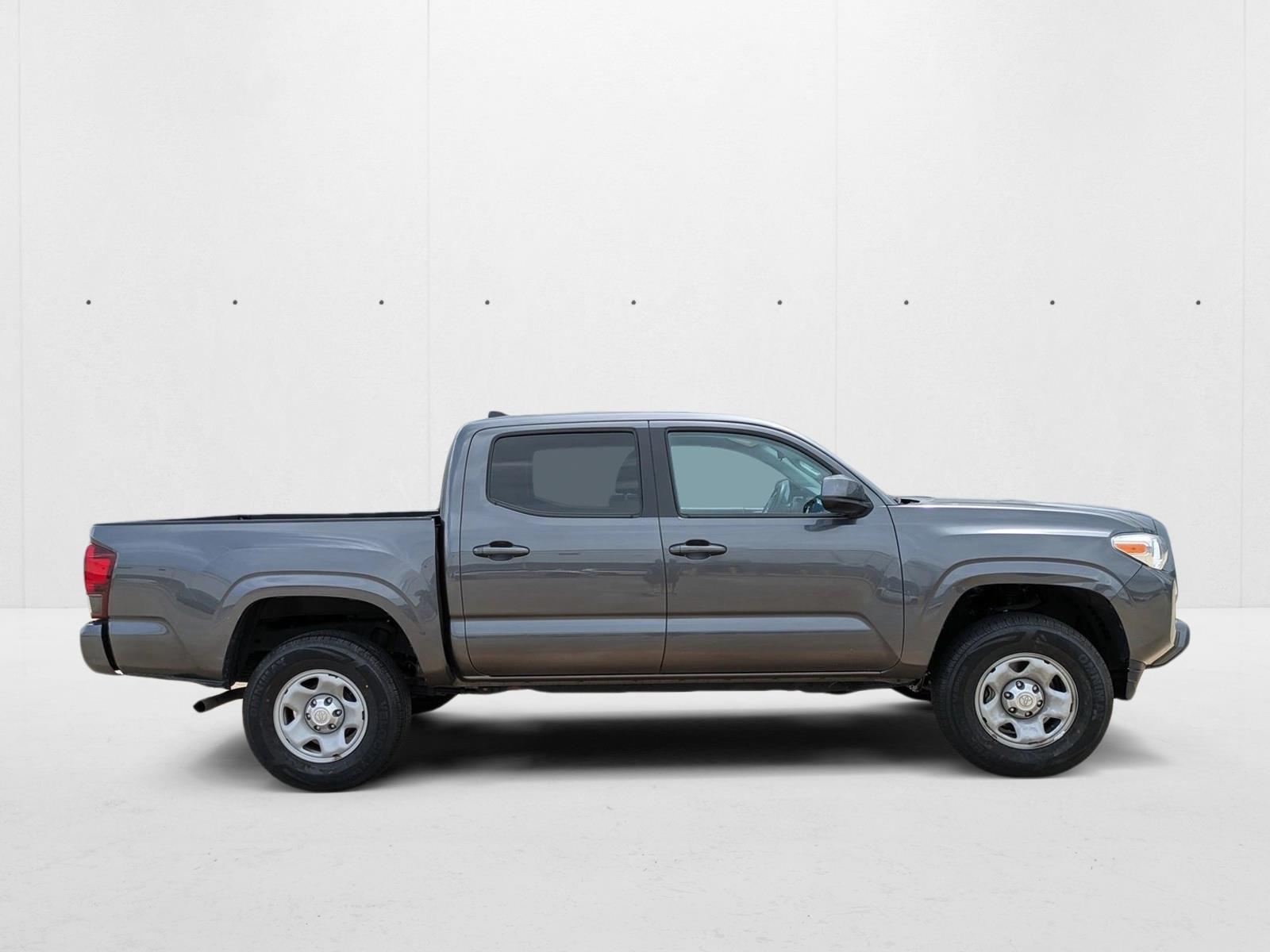 2019 Toyota Tacoma SR Double Cab photo 4