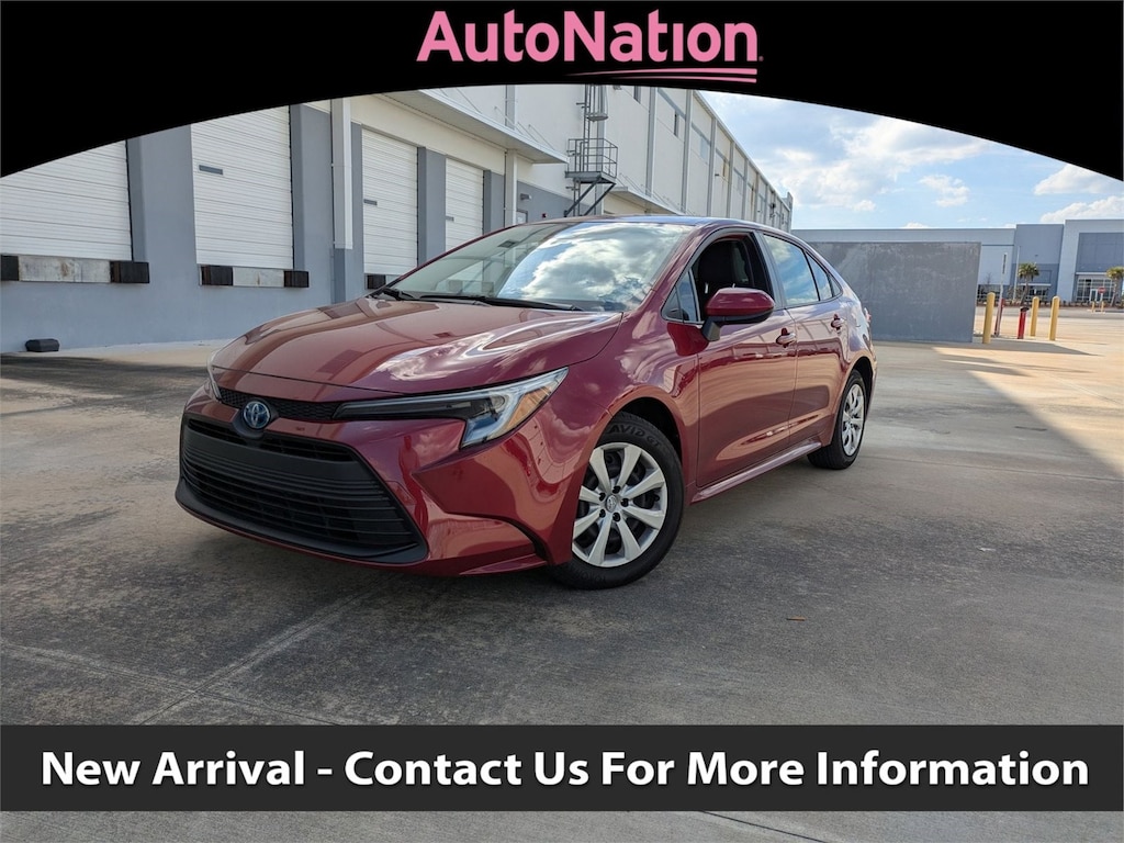Certified 2025 Toyota Corolla Hybrid LE Sedan