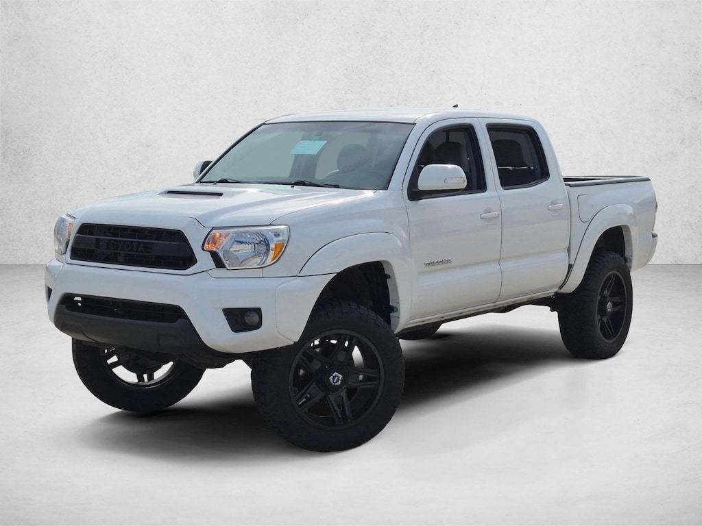 Used 2014 Toyota Tacoma PreRunner V6 Truck Double Cab