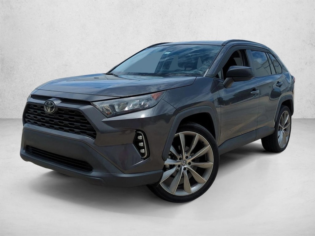 Used 2021 Toyota RAV4 LE SUV