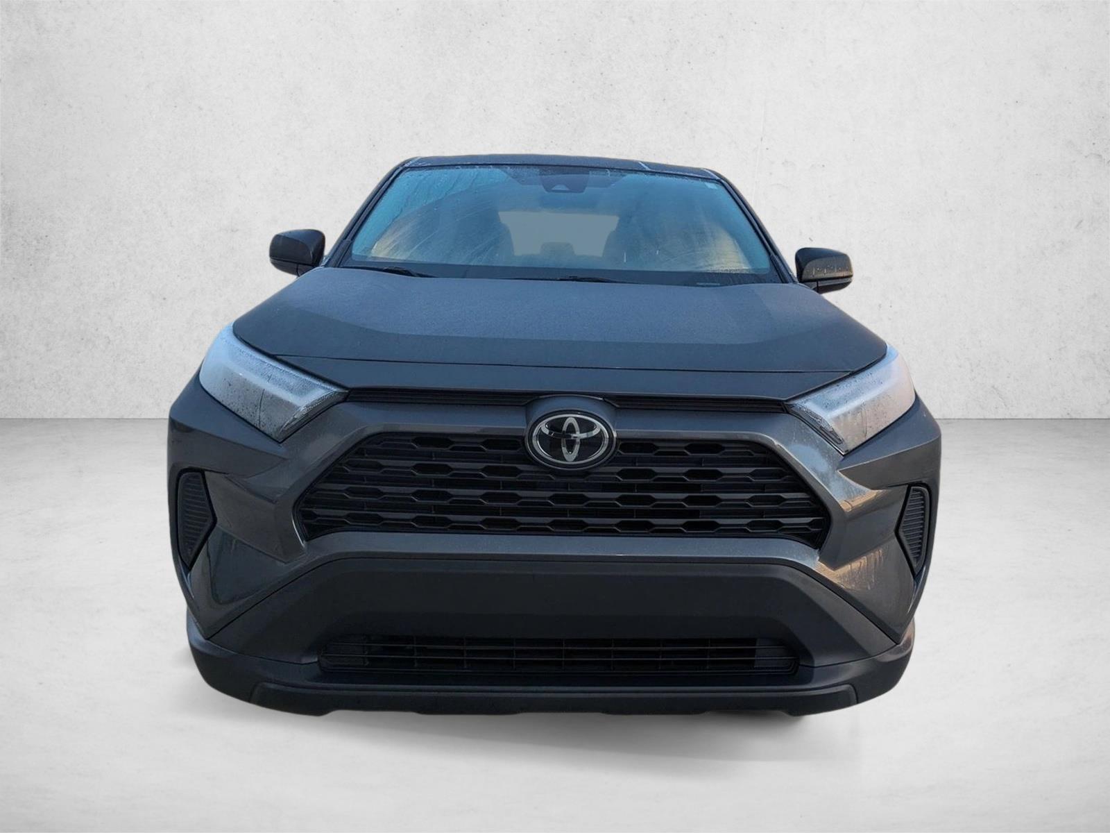 2023 Toyota RAV4 LE photo 2