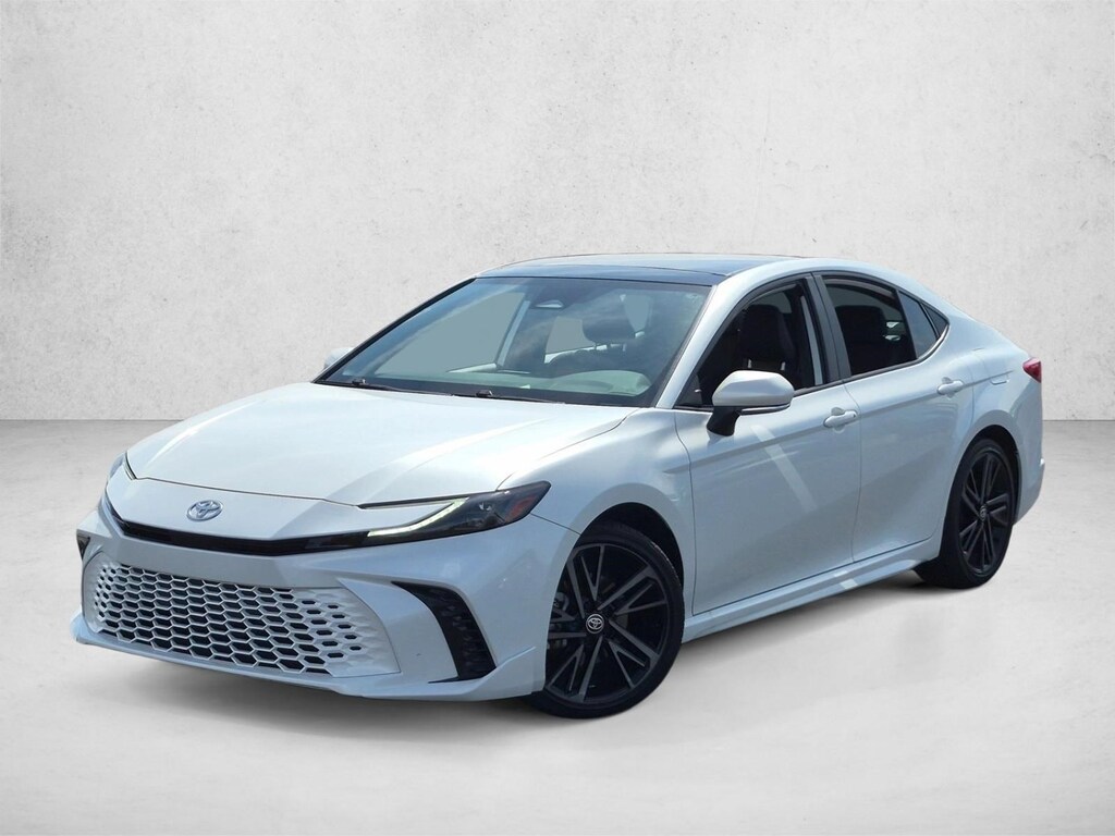 Used 2025 Toyota Camry XSE Sedan