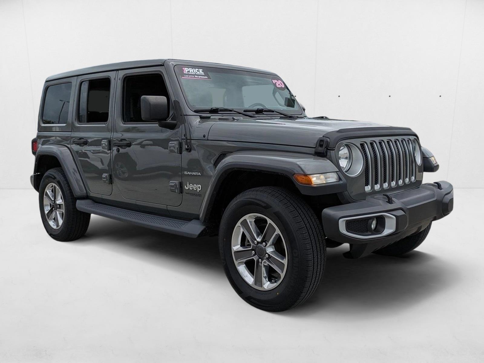 2020 Jeep Wrangler Unlimited Sahara photo 3