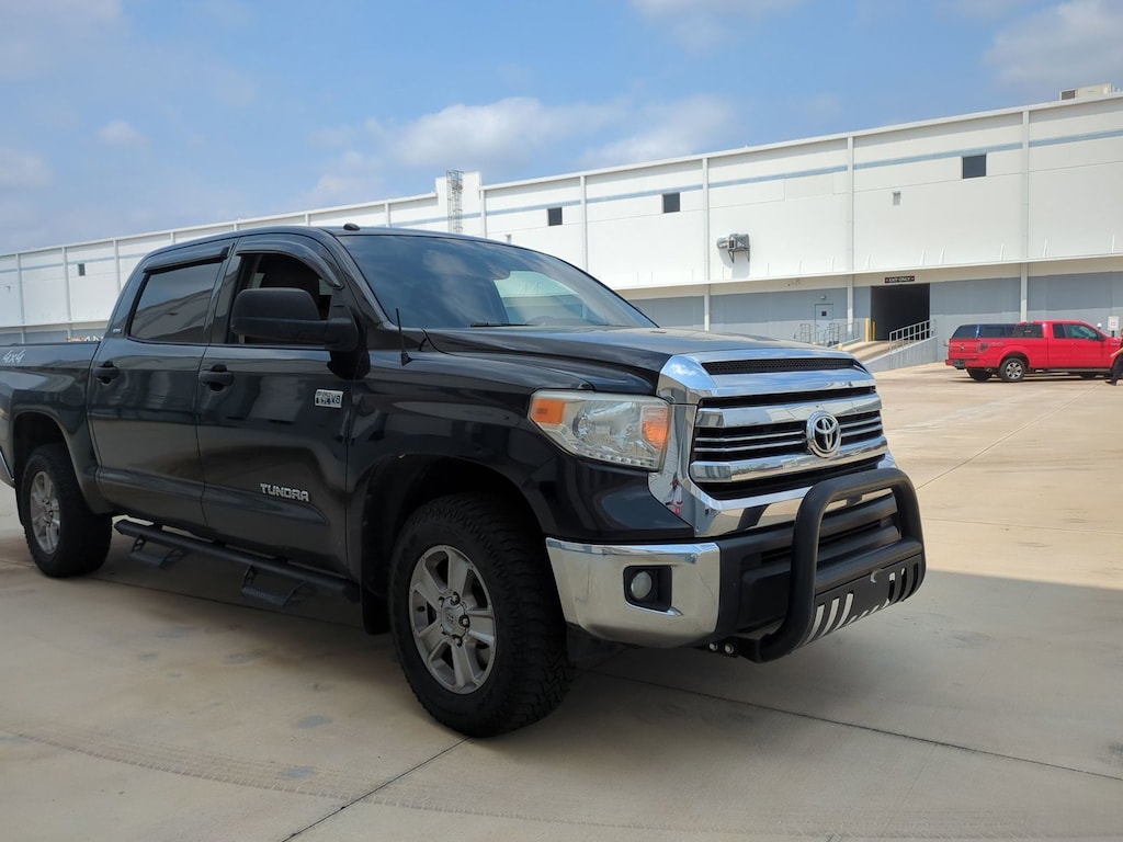 Used 2016 Toyota Tundra SR5 5.7L V8 w/FFV Truck CrewMax