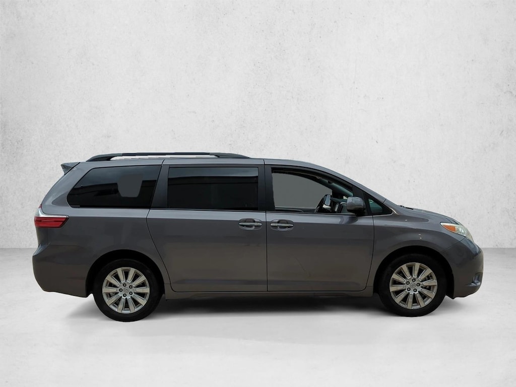 Used 2015 Toyota Sienna XLE Van