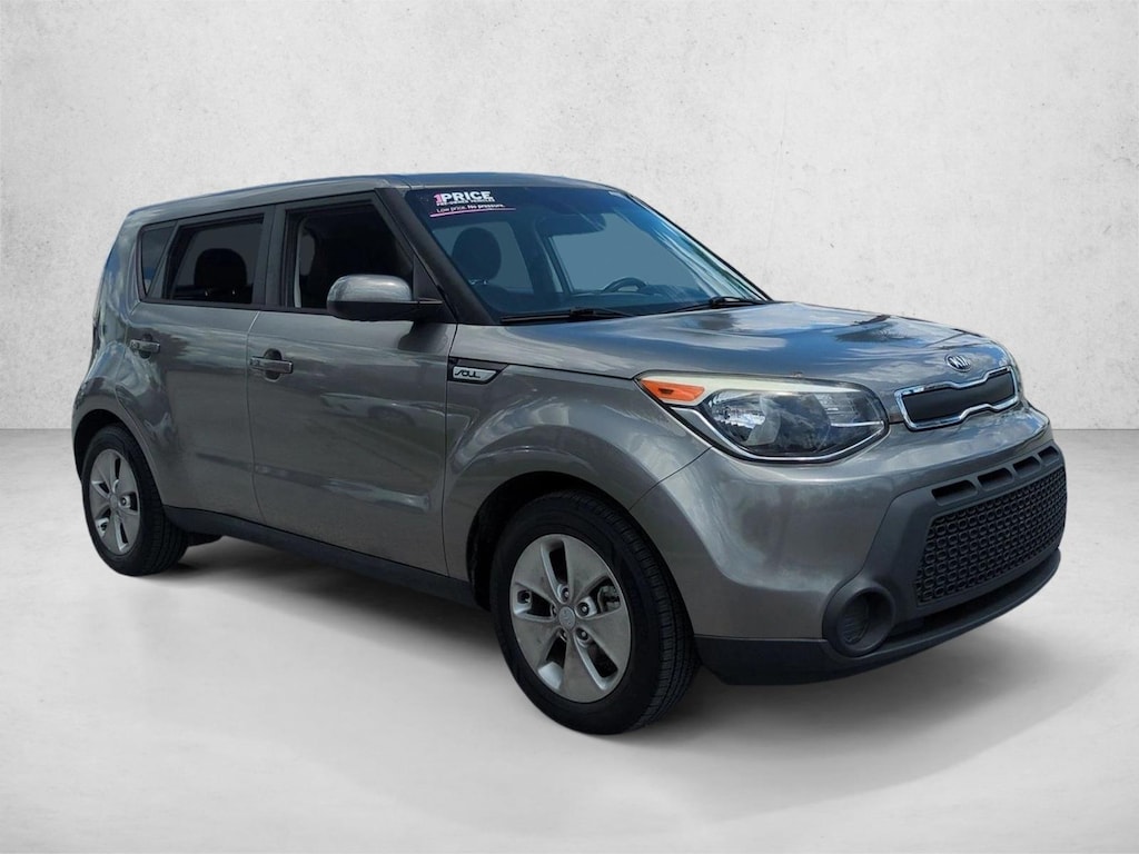 Used 2016 Kia Soul Base FWD Hatchback