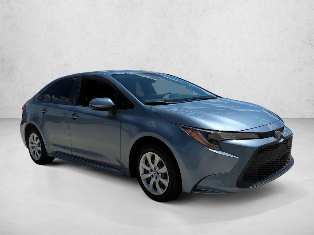 Used 2021 Toyota Corolla LE Sedan