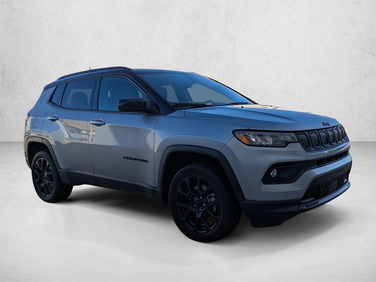 2022 Jeep Compass Altitude photo 3