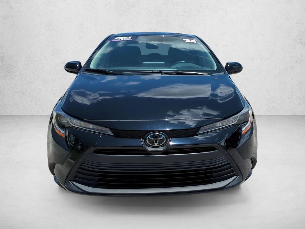 Used 2024 Toyota Corolla LE Sedan