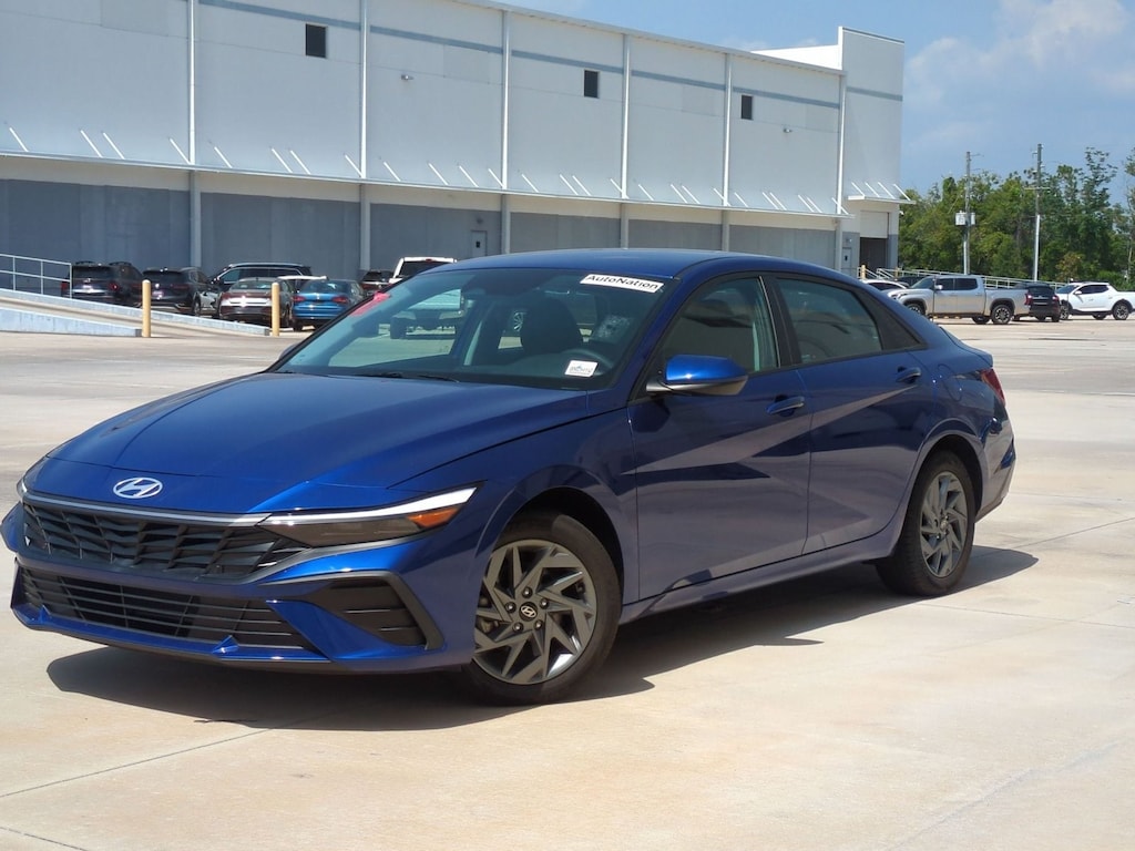 Used 2024 Hyundai Elantra SEL Sedan
