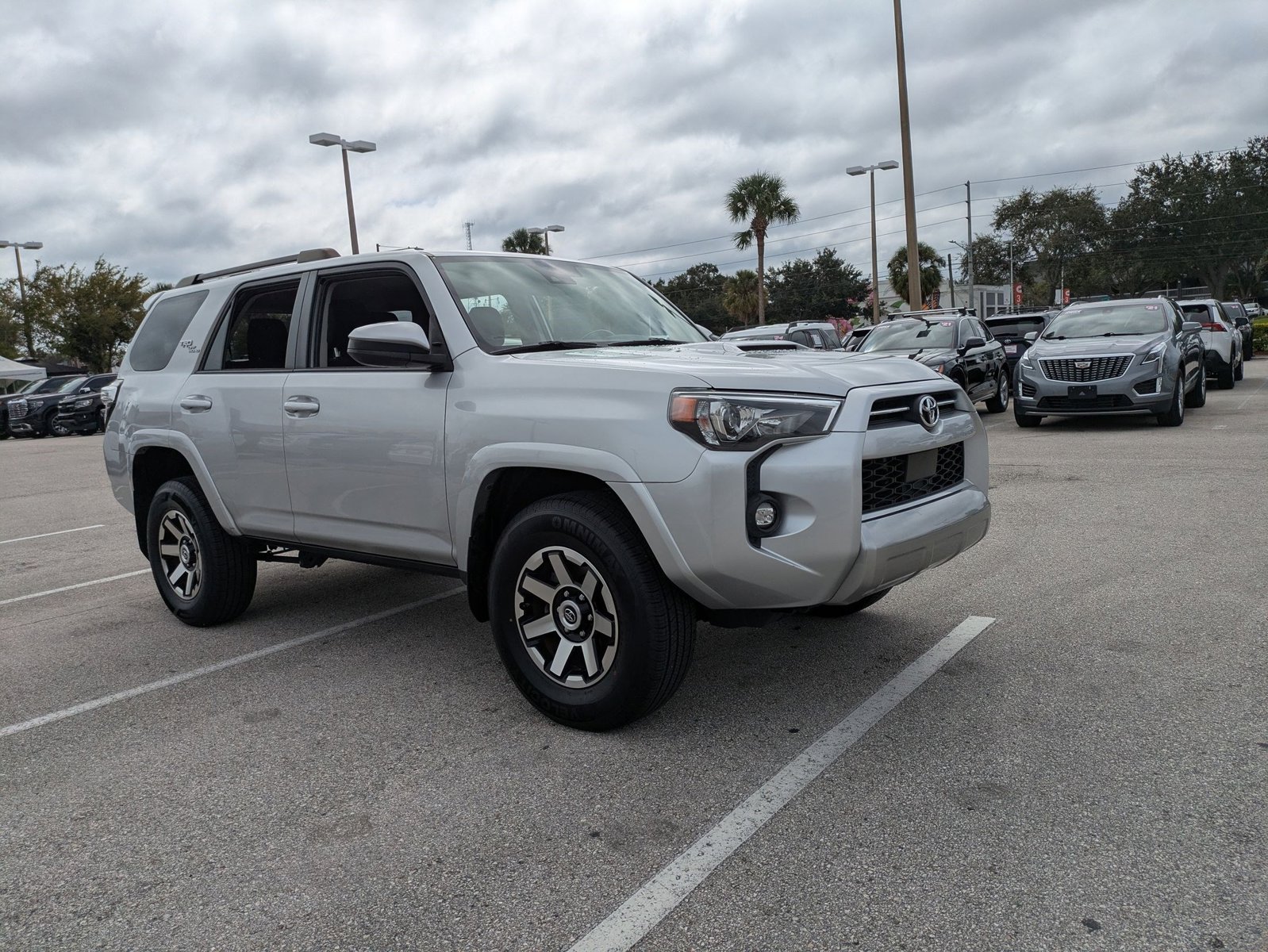 2021 Toyota 4Runner TRD photo 3