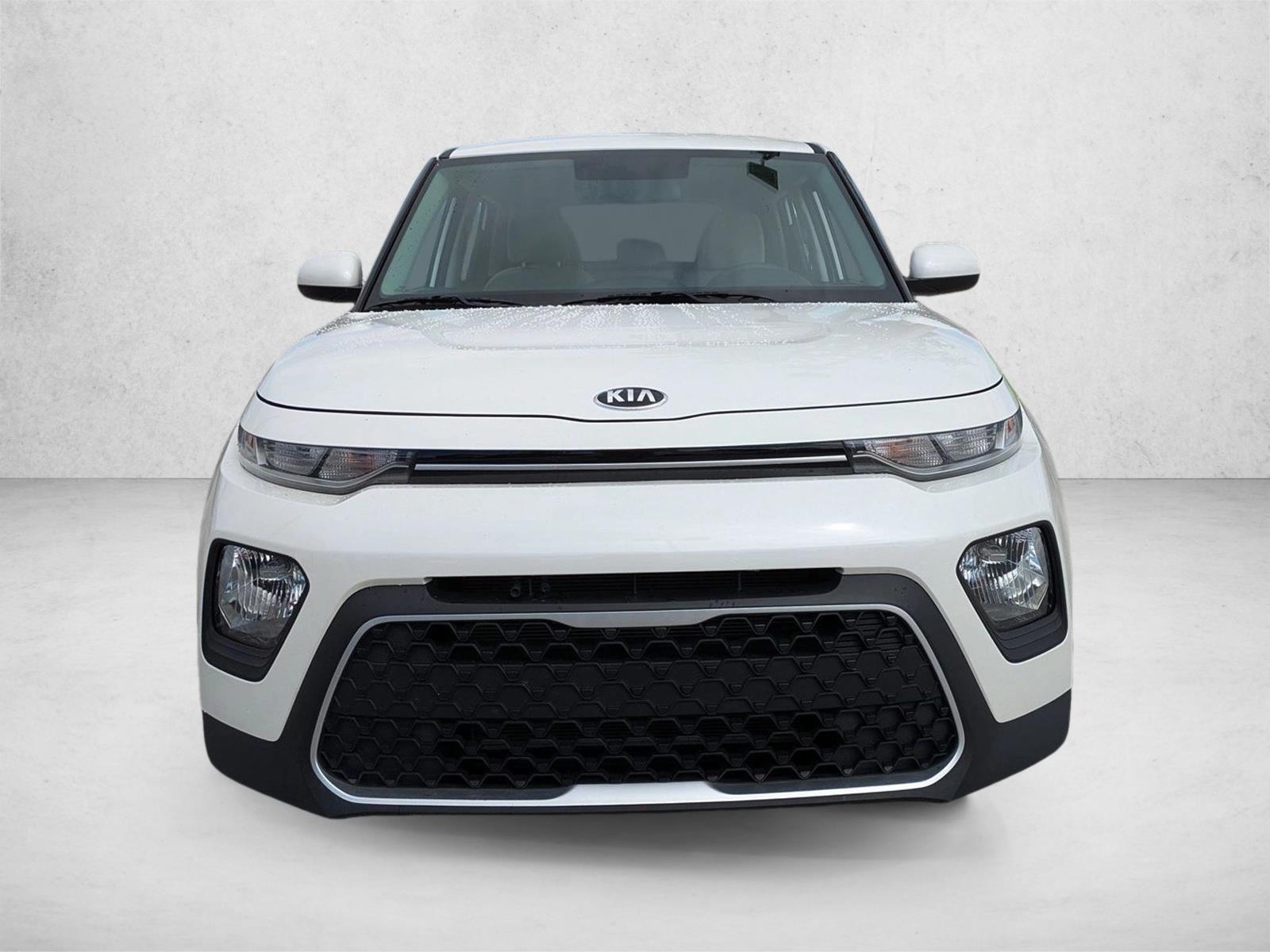 2021 Kia Soul LX photo 2