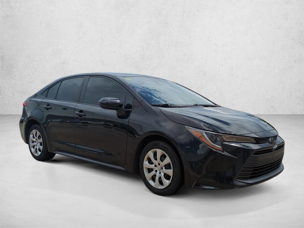 Used 2023 Toyota Corolla LE Sedan