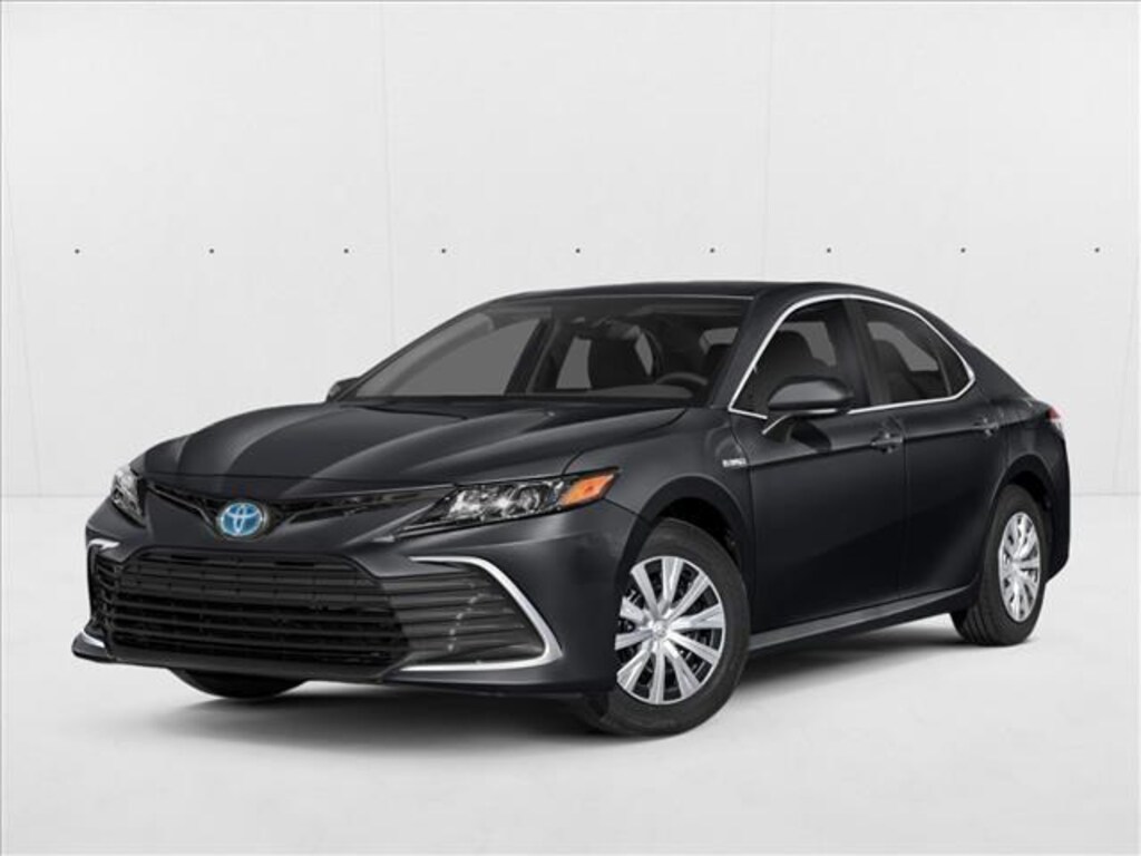 Used 2023 Toyota Camry SE Sedan