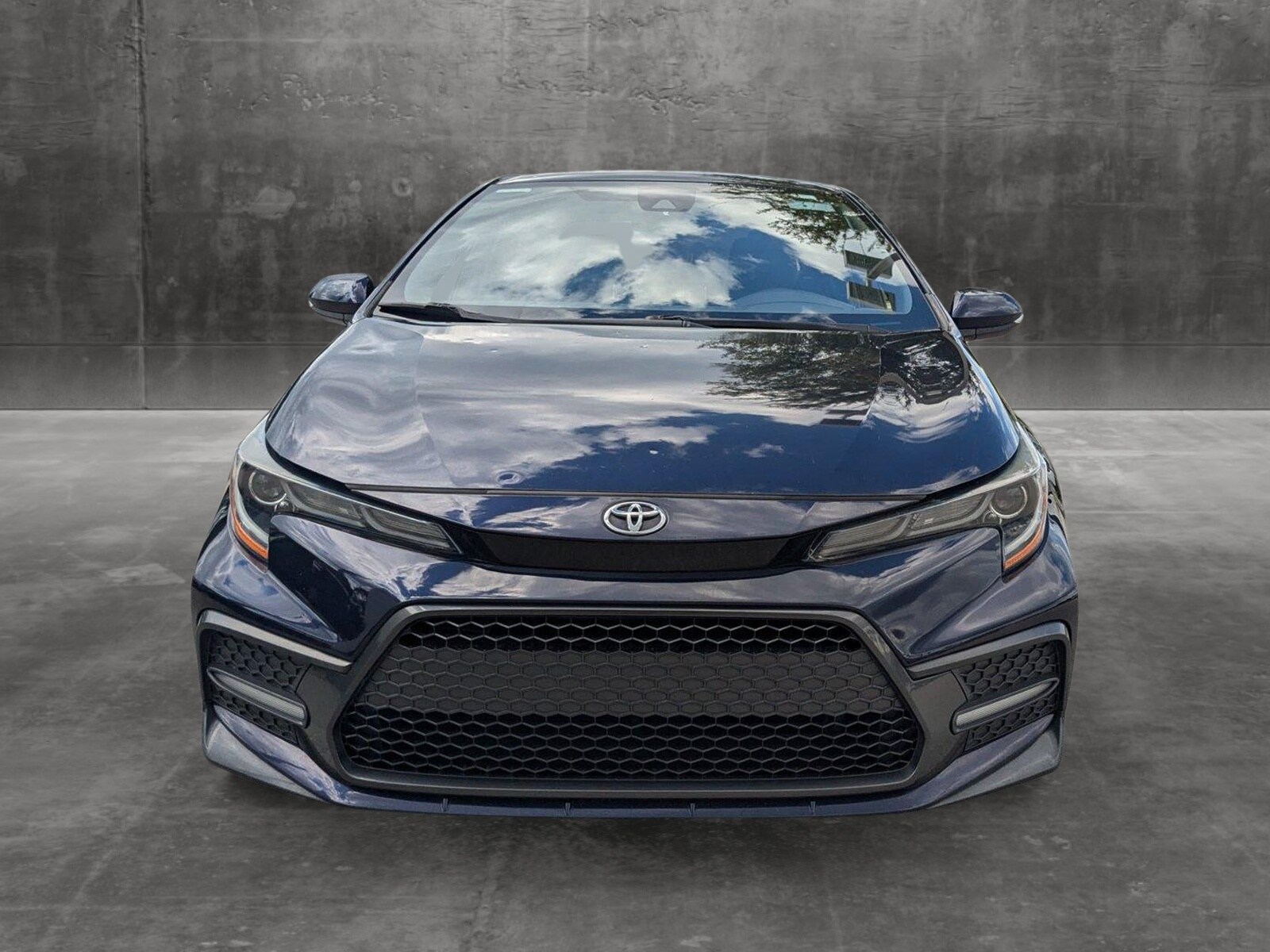 Used 2020 Toyota Corolla SE with VIN 5YFS4RCE2LP011701 for sale in Winter Park, FL