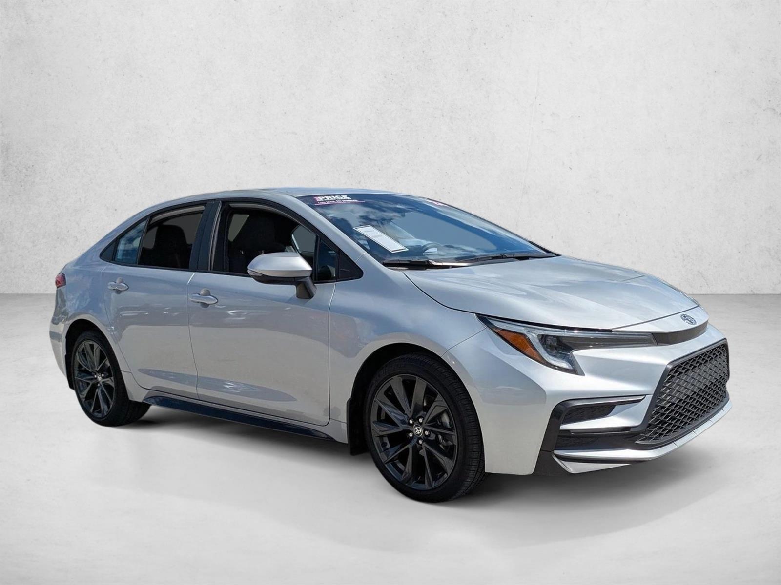 2024 Toyota Corolla SE photo 3