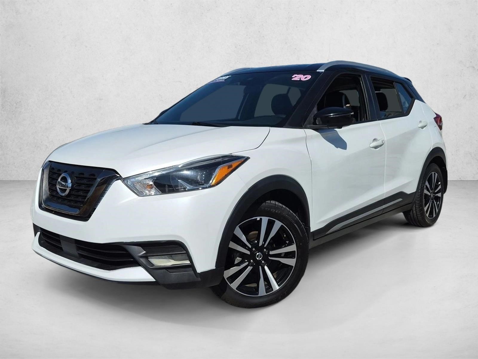 2020 Nissan Kicks SR